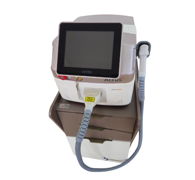 Ácrus (Usado) Aparelho Laser de Epilação Triple Wave (Diodo, ND-YAD e Alexandrite) - HTM
