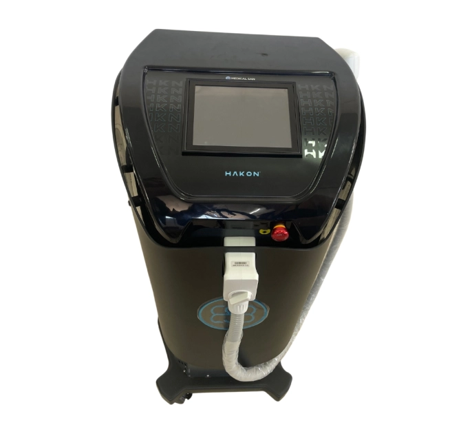 Hakon (Showroom) - Laser 4D de Epilação - Rubi, Alexandrite, Diodo e ND-YAG - Medical San