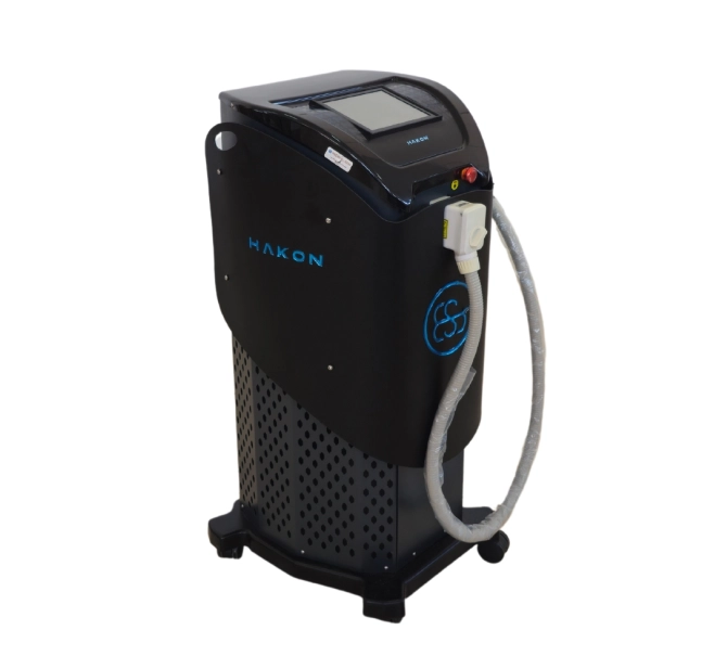 HAKON (Usado) - Laser 4D de Epilação Rubi, Alexandrite, Diodo, ND-YAG - Medical San
