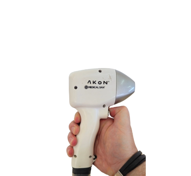 HAKON (Usado) - Laser 4D de Epilação Rubi, Alexandrite, Diodo, ND-YAG - Medical San