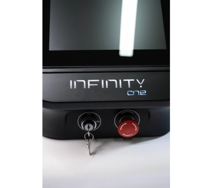 Infinity One - Laser Four Wave de Epilação 4D - Alexandrite (755nm), Diodo (808nm), Diodo (904nm) e Nd-YAG (1064nm) - Cromatic