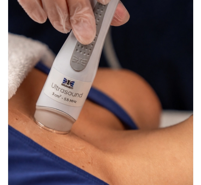 Plenus - Ultrassom Terapêutico de 1, 3 e 5 MHz com Eletroestimulação - IBRAMED