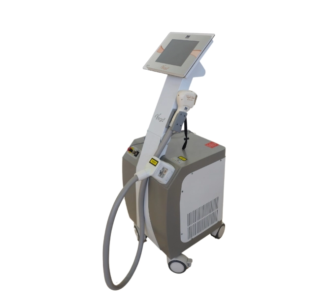  VEGA (Usado) Laser de Alta Potência para Epilação Triple Wave (Diodo, ND-YAG e Alexandrite) - IBRAMED