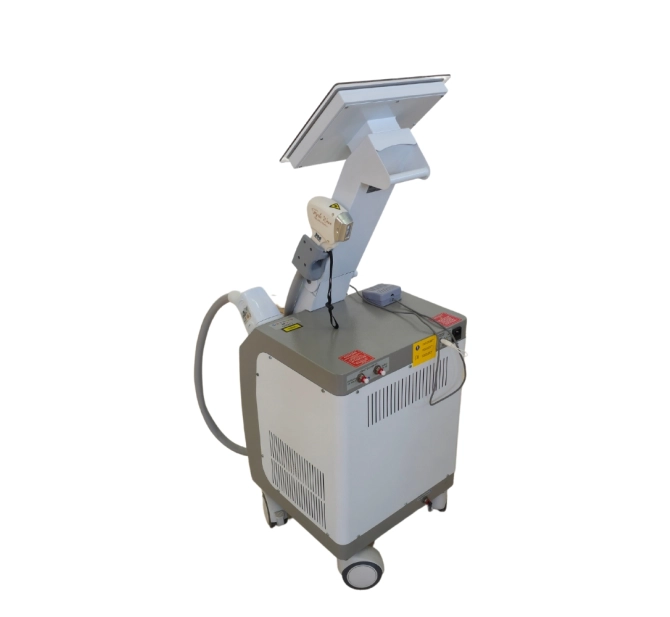  VEGA (Usado) Laser de Alta Potência para Epilação Triple Wave (Diodo, ND-YAG e Alexandrite) - IBRAMED