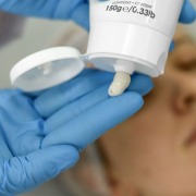 Smart Peeling - Creme Esfoliante Facial 150 g - Smart GR